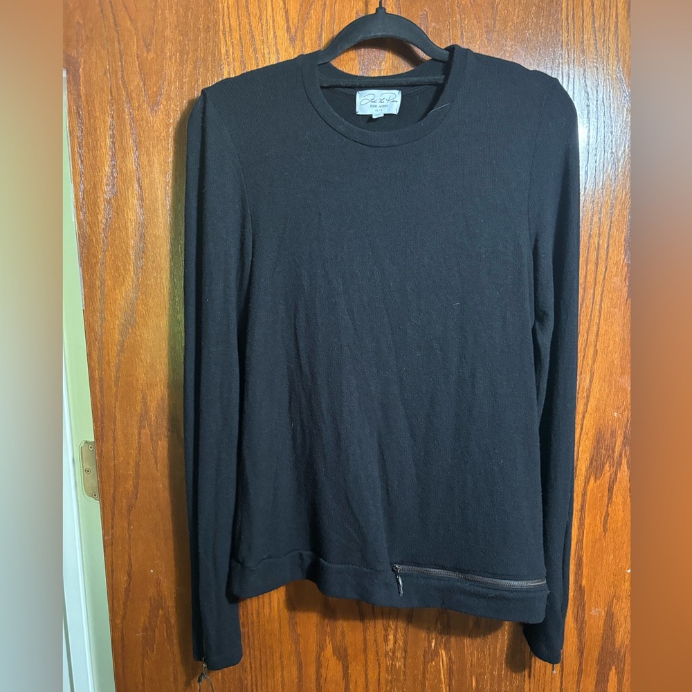 Black sweater [Feel the Piece]